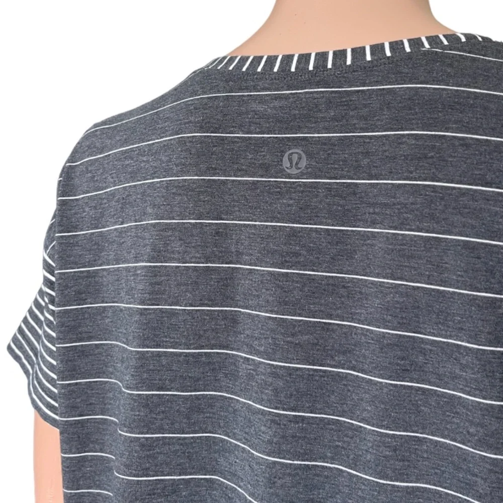 lululemon athletica excellent size